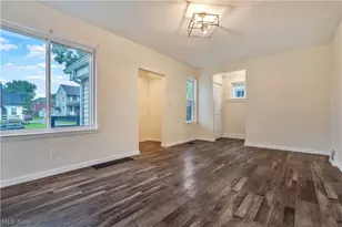 1419 22nd St NE, Canton, OH 44714 - Photo 5