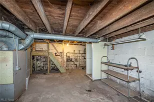 1107 W 2nd St, Lorain, OH 44052 - Photo 27