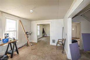 1107 W 2nd St, Lorain, OH 44052 - Photo 15