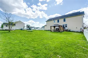 2750 Himelrigh Blvd, Barberton, OH 44203 - Photo 9