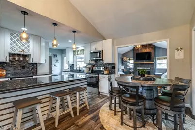 12905 Cherry Lane, Chesterland, OH 44026 - Photo 7