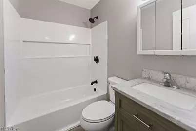 3917 Seneca Avenue, Lorain, OH 44055 - Photo 21