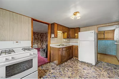 671 Stevenson Avenue, Akron, OH 44312 - Photo 13