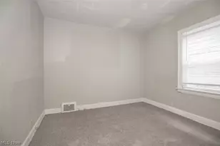 12008 Craven Ave, Loveland, OH 44105 - Photo 13