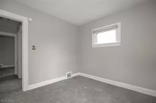 12008 Craven Ave, Loveland, OH 44105 - Photo 37