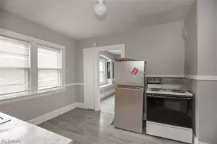 12008 Craven Ave, Loveland, OH 44105 - Photo 27