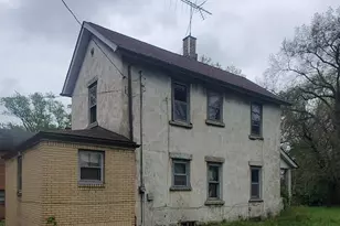 17 Oak Park, Youngstown, OH 44505 - Photo 3