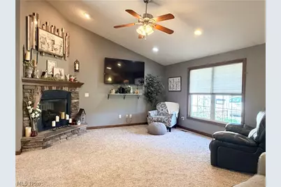 7807 Arbon Drive, Millersburg, OH 44654 - Photo 15