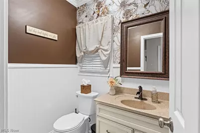 175 Crestview Drive, Elyria, OH 44035 - Photo 31