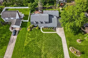 175 Crestview Dr, Elyria, OH 44035 - Photo 9