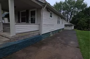 908 Cornell St, Youngstown, OH 44502 - Photo 17