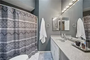 1323 Red Tail Hawk Ct, Boardman, OH 44512 - Photo 21