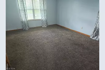 1206 Patriot Place SW, Massillon, OH 44647 - Photo 3