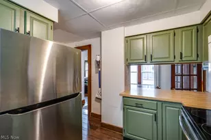 54 S School St, Millersburg, OH 44654 - Photo 17