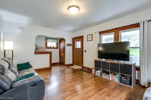 54 S School St, Millersburg, OH 44654 - Photo 5