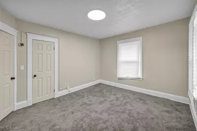 1168 N Lockwood Avenue, East Cleveland, OH 44112 - Photo 31