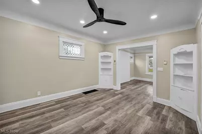 1168 N Lockwood Avenue, East Cleveland, OH 44112 - Photo 11