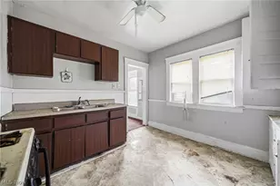10022 Adams Ave, Loveland, OH 44108 - Photo 19