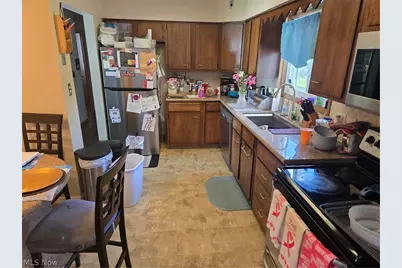 3327 Nottingham Drive, Parma, OH 44134 - Photo 13