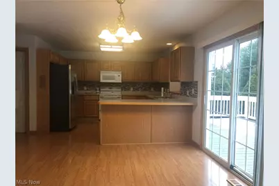 6140 Champagne, Medina, OH 44256 - Photo 3