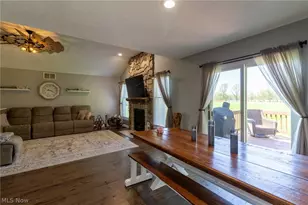3877 Dawley Rd, Ravenna, OH 44266 - Photo 13