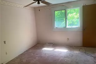 179 Ashwood Dr, Avon Lake, OH 44012 - Photo 9