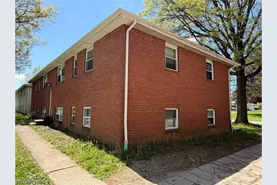 223 Kendall Avenue, Campbell, OH 44405 - Photo 3