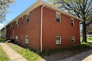 223 Kendall Ave, Campbell, OH 44405 - Photo 3