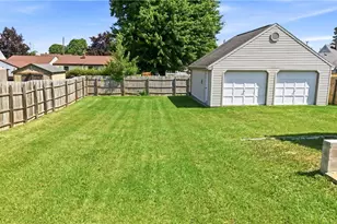 245 Manor Ave, Struthers, OH 44471 - Photo 39