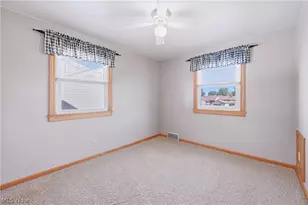 245 Manor Ave, Struthers, OH 44471 - Photo 19