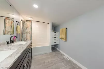 1366 E Twinsburg Road, Macedonia, OH 44056 - Photo 23