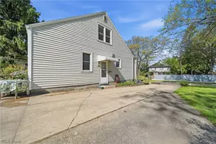 2031 Verde Ave, Akron, OH 44314 - Photo 35