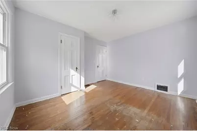 2031 Verde Avenue, Akron, OH 44314 - Photo 17