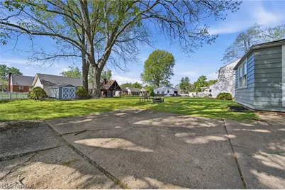 158 35th Street NE, Canton, OH 44714 - Photo 35
