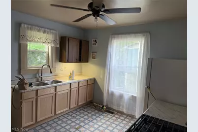 609 7th Avenue, Parkersburg, WV 26101 - Photo 5