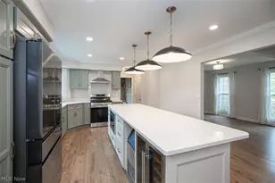 7528 Lakedge Ct, Hudson, OH 44236 - Photo 13