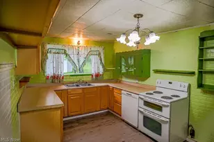 4423 12th Ave, Parkersburg, WV 26101 - Photo 21