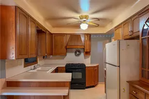 9187 Wallings Rd, North Royalton, OH 44133 - Photo 13