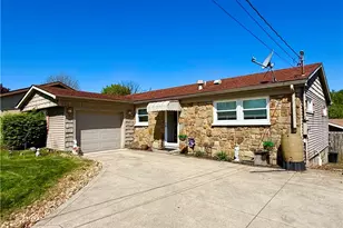 1412 Walker Rd, Follansbee, WV 26037 - Photo 3