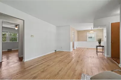 2471 19th Street, Cuyahoga Falls, OH 44223 - Photo 11