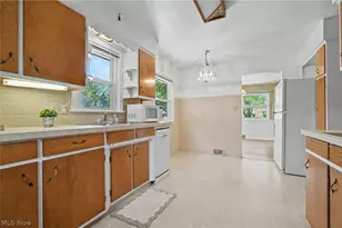 2471 19th St, Cuyahoga Falls, OH 44223 - Photo 19