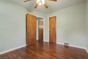 2471 19th St, Cuyahoga Falls, OH 44223 - Photo 5