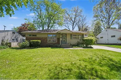 2471 19th Street, Cuyahoga Falls, OH 44223 - Photo 3