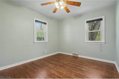 2471 19th Street, Cuyahoga Falls, OH 44223 - Photo 25