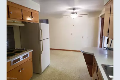 3105 Washington Avenue, Lorain, OH 44052 - Photo 3