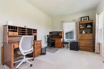 5810 Quarry Lake Drive SE, Canton, OH 44730 - Photo 5