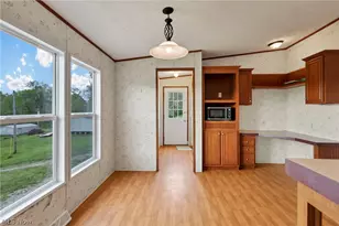 12186 State Route 155 SE, Corning, OH 43730 - Photo 11
