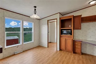 12186 State Route 155 SE, Corning, OH 43730 - Photo 13