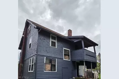 156 W Princeton Avenue, Youngstown, OH 44507 - Photo 3