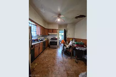 156 W Princeton Avenue, Youngstown, OH 44507 - Photo 13